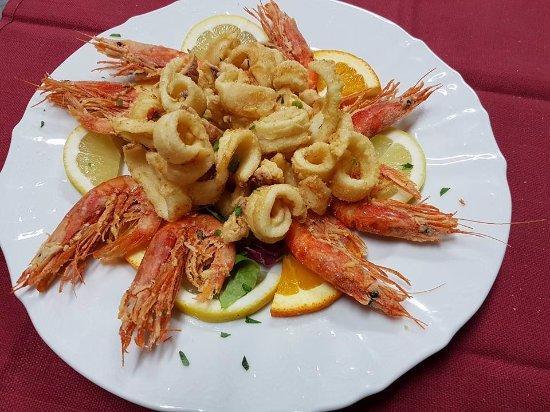 Appartamenti Mantarro Travel And Living Santa Teresa Di Riva Dış mekan fotoğraf