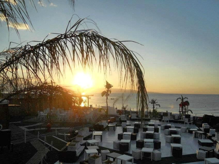 Appartamenti Mantarro Travel And Living Santa Teresa Di Riva Dış mekan fotoğraf